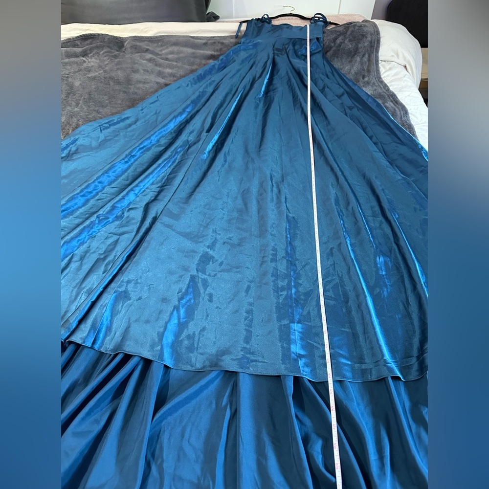 Cinderella Divine Dress (XS) - Picture 15 of 17